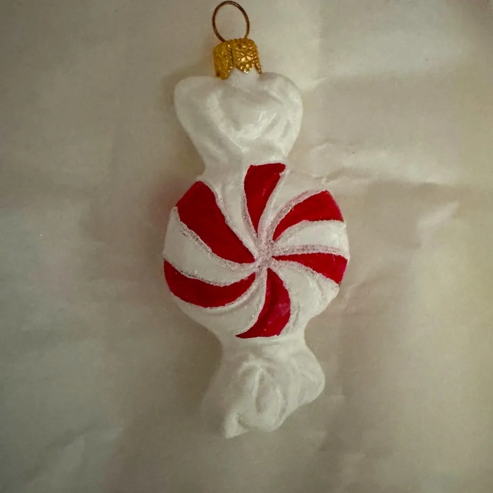 Anthropologie Peppermint Candy Red and White Ornaments - Picture 5 of 6